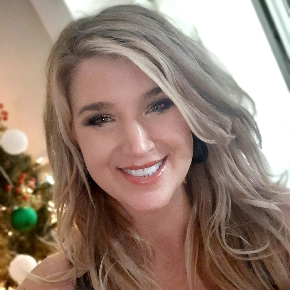 Meet your Posher, Raegan